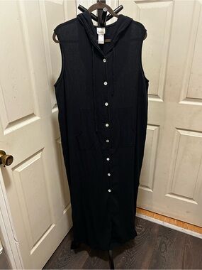 Black Hooded Button-Front Sleeveless Maxi Dress